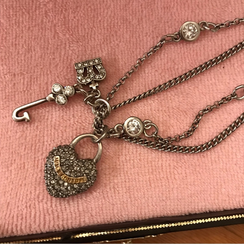 ▪️VINTAGE JUICY COUTURE Necklace